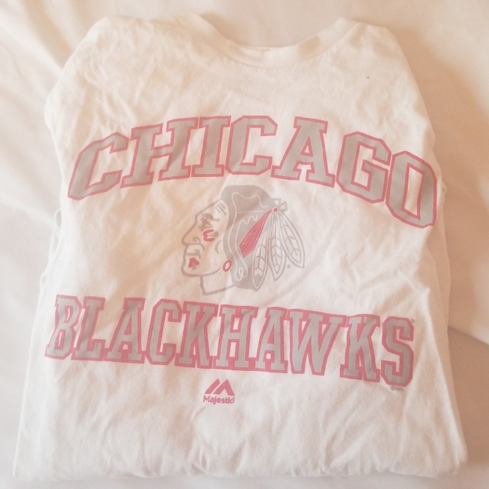 Blackhawks tee